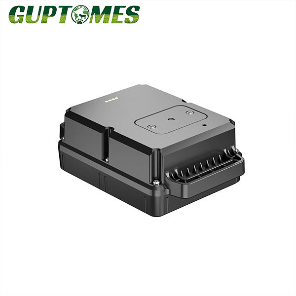 Compact Lightweight Sheep GPS Tracker 258g With Geo Fence And Vibration Alarm